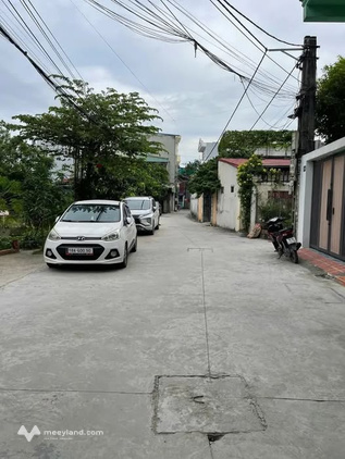 Đất vàng ngõ to, taxi tới tận nơi, sổ đỏ sẵn sàng