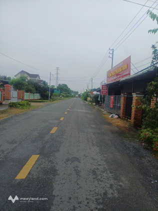 Nhà mặt tiền kinh doanh đắc địa tại Vĩnh Long, sẵn sàng đón chủ mới