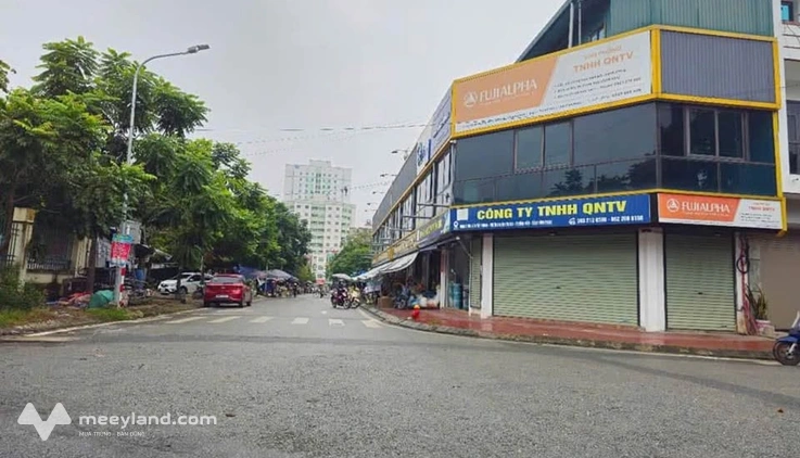 Đất vàng chợ Định Trung, mặt tiền 8m, hướng Đông Nam, giá hời