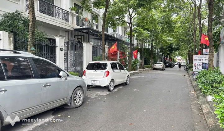 Bán gấp căn hộ dòng tiền 6 tầng, 11 phòng, doanh thu 55 triệu/tháng, ngõ 59 Phạm Văn Đồng