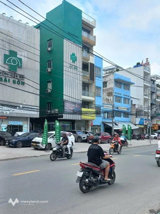 Nhà 4 tầng, 72m2, mặt tiền đường Cách Mạng Tháng Tám, đối diện Bệnh viện Mắt Sài Gòn, Quận 3