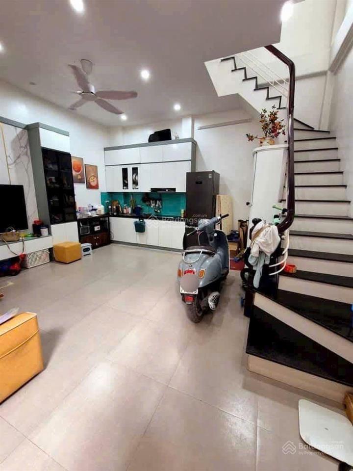 36m2 chỉ 5 tỷ kiến hưng hà đông. gần ô tô ngõ rộng nhà đẹp ở luôn, cạnh 19/5 trần phú