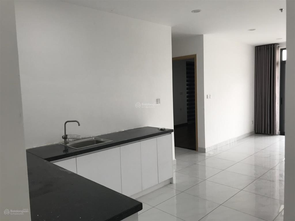 Bán căn hộ 2 phòng ngủ 2 wc ngay làng đại học dễ cho thuê đối diện ga metro và bx miền đông