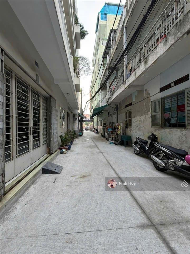 Quận 3 bán nhà cũ hẻm 6m, ô tô ngủ trong nhà ngang 5,3m giá 17,8 tỷ