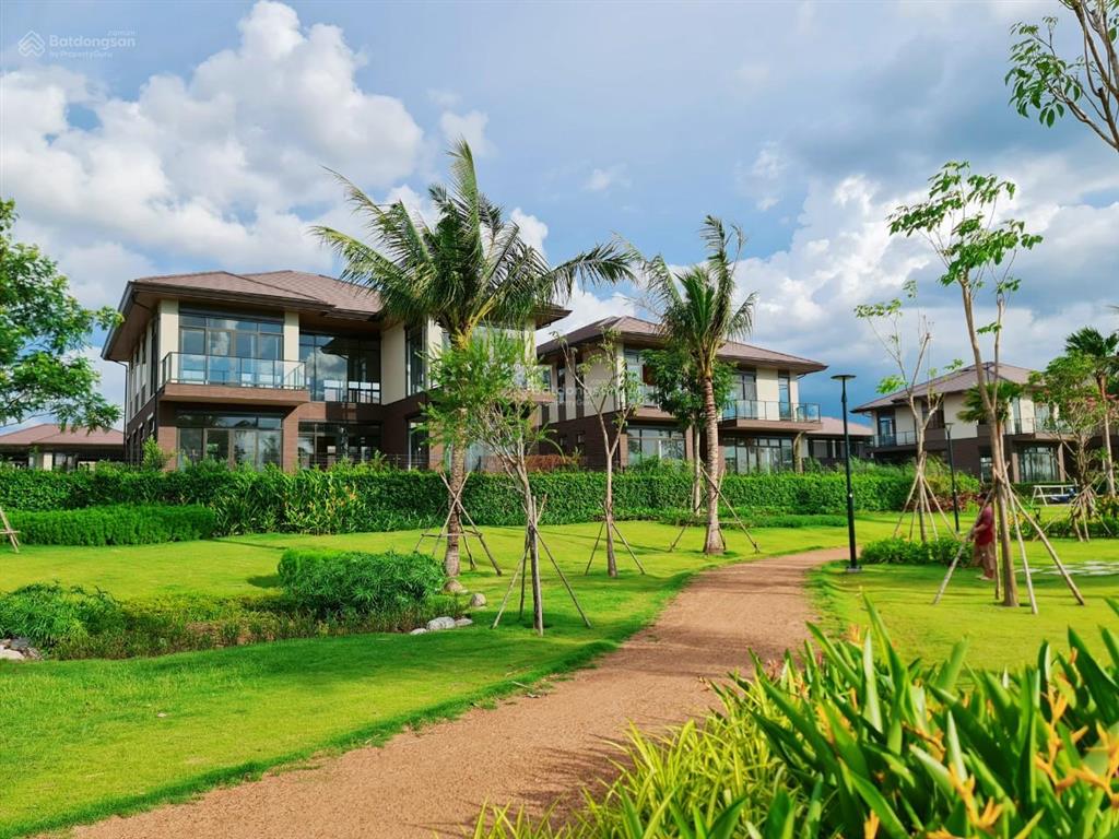 Bán dinh thự ven sông the aqua waterpoint, 552m² giá chỉ 30 tỷ tốt