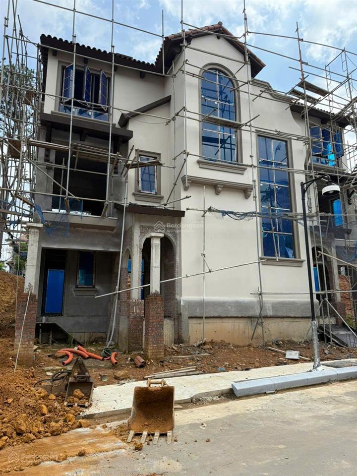 14.8tỷ sh 200/257m2 biệt thự song lập góc thanh xuân valley, cos dương, cao độ 63m, view rừng thông