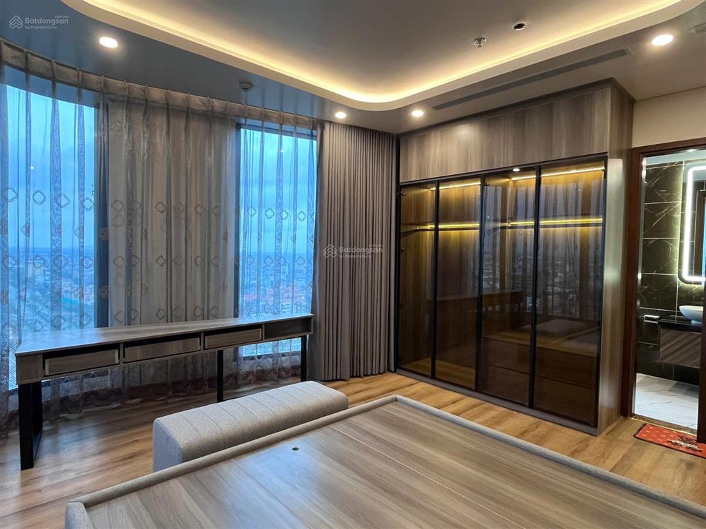 Phòng kinh doanh diamond crown 2n+1 ~94m² view trung tâm cho thuê vp 2 năm chỉ 5,7x tỷ