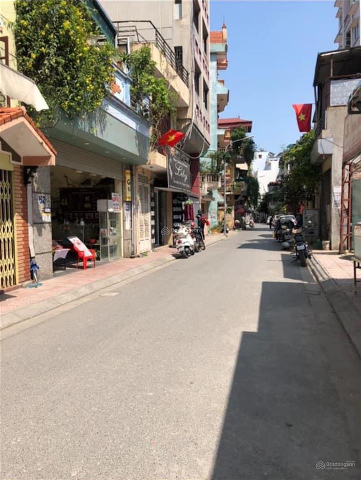 Mảnh đất thạch bàn 50m2 mặt tiền 5m5 vuông vắn chỉ 6,7 tỷ bán gấp 1 tuần