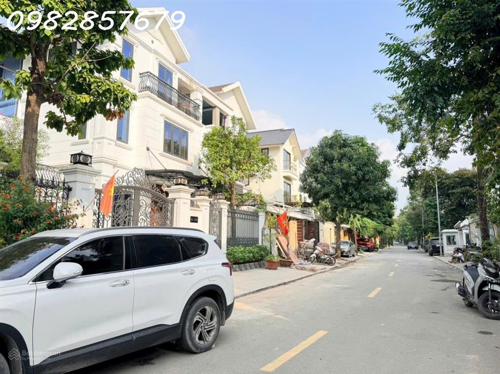 Bán biệt thự rẻ nhất hà nội, rẻ nhất hà đông dt 216m² nhà hoàn thiện đẹp có thang máy