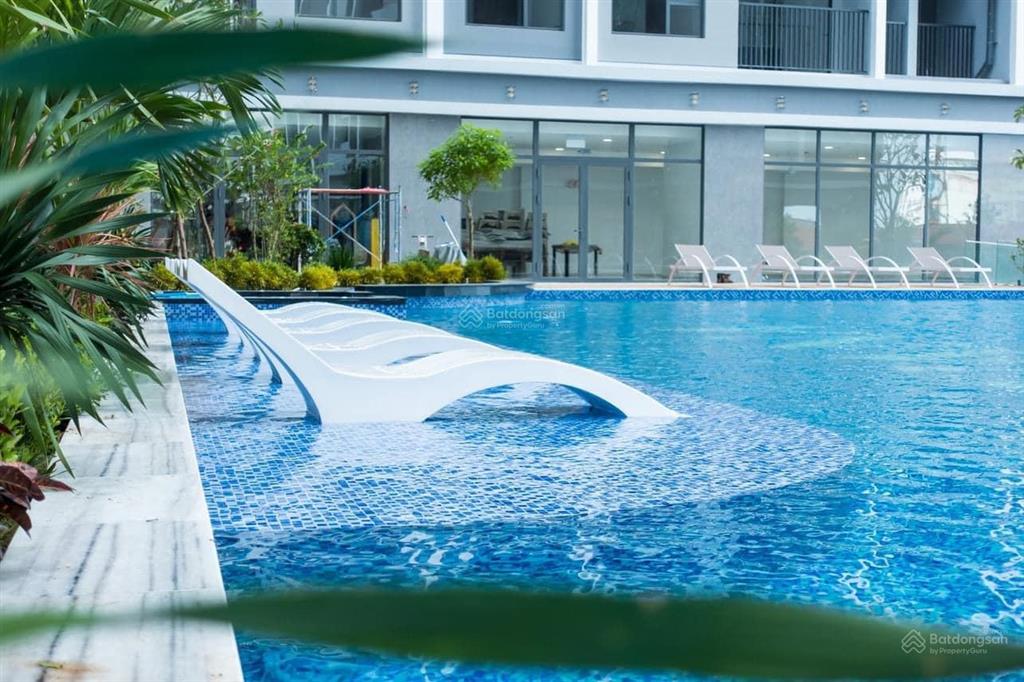 Chủ thân gửi bán gấp căn 2pn 73m the rivana, căn góc giá bán nhanh 3ty150 tặng ít nội thất.
