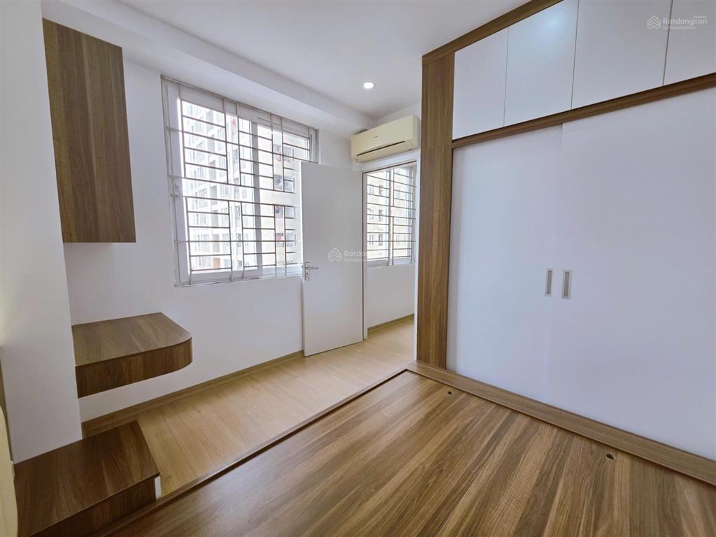 Chủ nhà cần bán gấp căn hộ 2514 toà xphome star, khu đô thị tân tây đô, ql 32, di chuyển thuận tiện