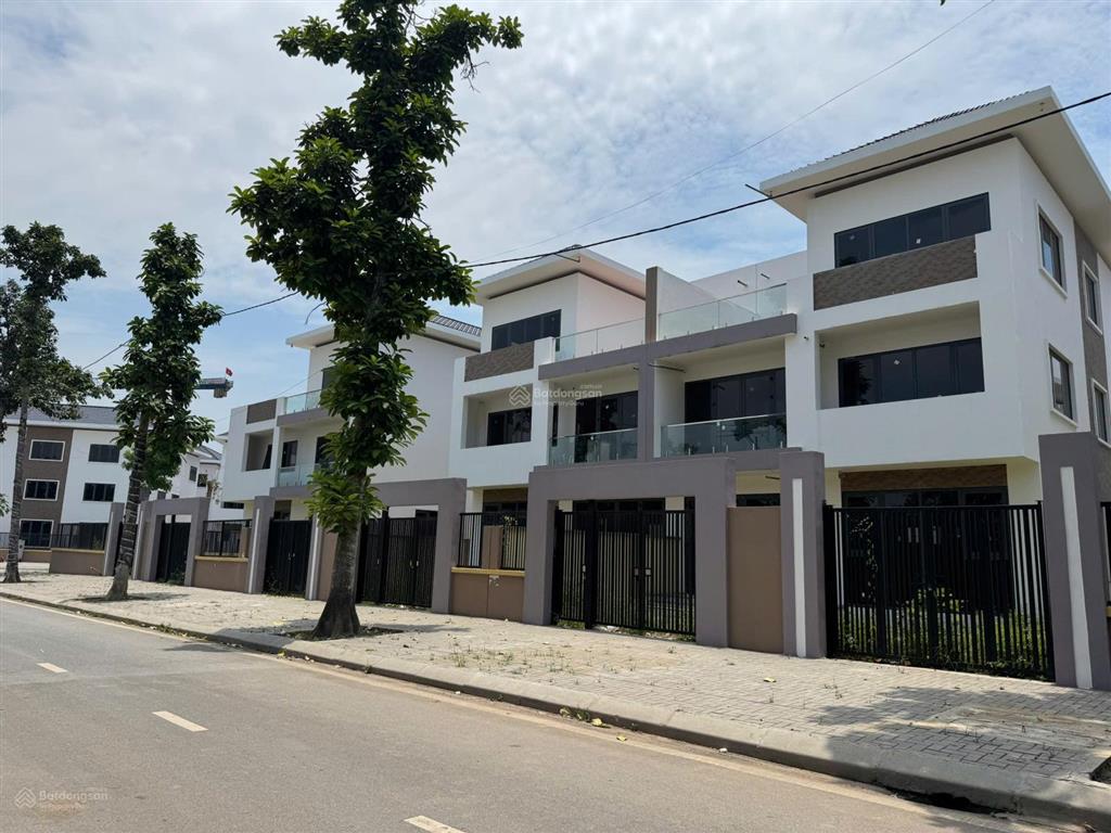Biệt thự đơn lập lô góc thanh hà view hồ siêu đẹp 3 mặt đường kinh doanh 3 tầng