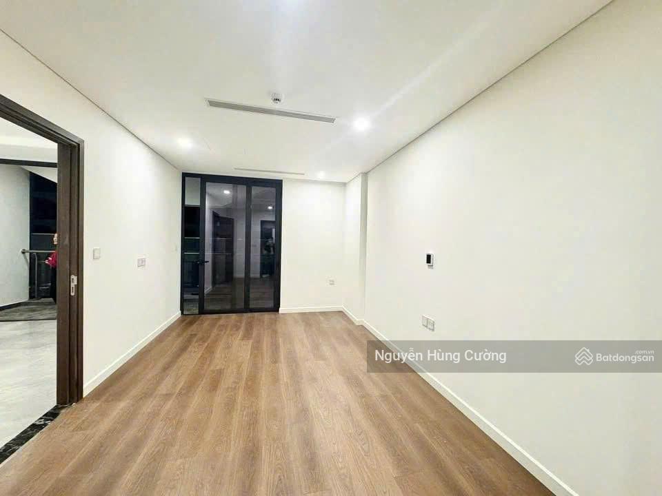 (hàng hiếm) bán 1 phòng ngủ sunshine green iconic long biên 52m2 giá chỉ 5,1 tỷ e cường 0976 044 ***