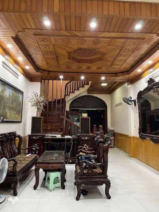 Nhà 4 tầng mặt đường Ngô Sỹ Liên, 81m2, hướng Tây Nam - Giá hời
