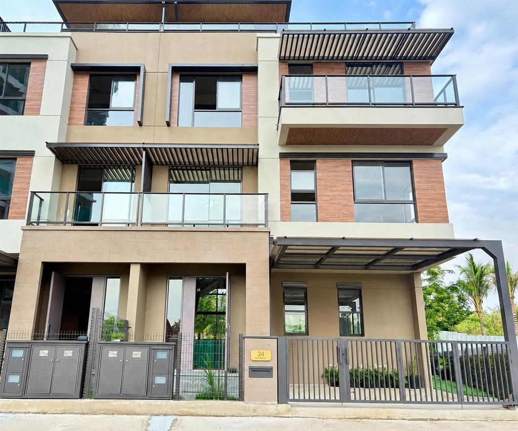 Bán nhà phố vườn 126m2 ưu đãi đợt đầu 18,8 tỷ có 3 tầng tum, khu riêng tư trelliamizuki park