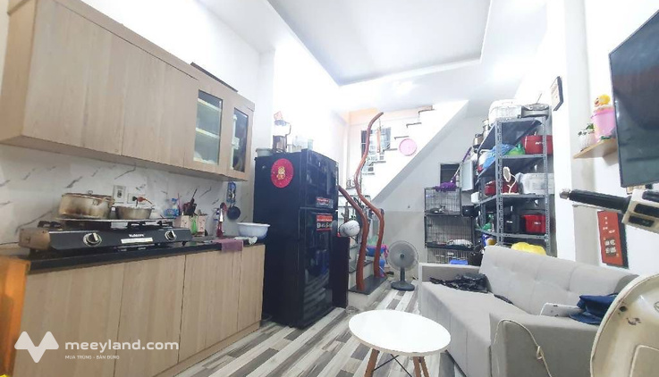 Bán nhà 5 tỷ sổ đỏ riêng - Phố Bạch Mai - Thanh Nhàn - Diện tích 25m2 x 4 tầng