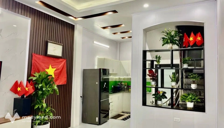 Bán nhà 2,25 tỷ, 3 tầng, 45m2, khu Bãi Vượt