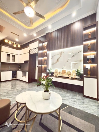 7,38 tỷ đã có ngay nhà Hai Bà Trưng - Nhà mới - tặng ngay nội thất hiện đại