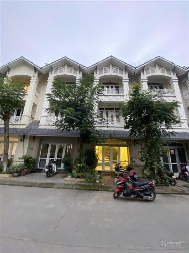 Bán liền kề khu a geleximco dt 80m², nhà đẹp, có hố chờ thang máy, đang cho thuê 20tr/tháng.lh 0975623555