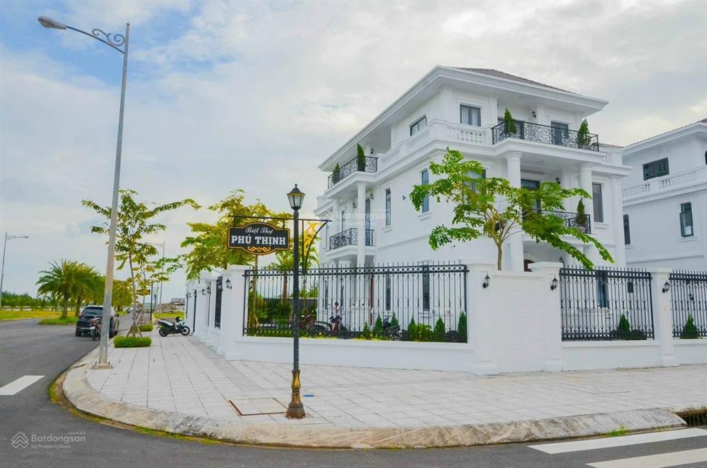 Biệt thự đơn lập view biển rạch giá, 16 x 27m, 1 trệt 2 lầu, giá chỉ 10.4 tỷ bán gấp
