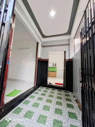 Nhà hẻm rộng trung tâm Quy Nhơn ô tô đậu cách nhà 20m
