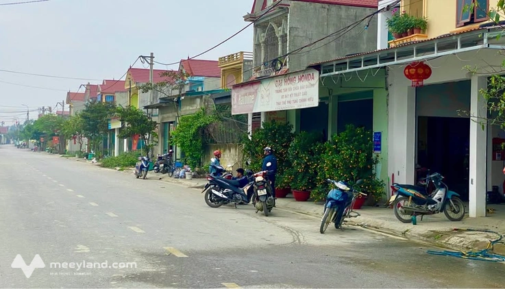 Bán 880 triệu lô đất phường Đông Sơn, 99m2, sẵn sổ sang tên