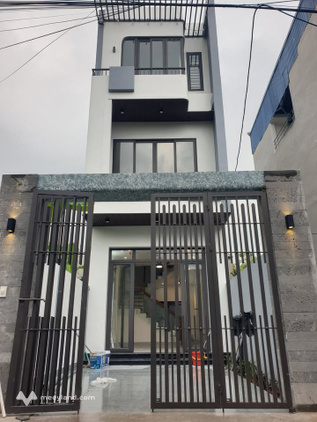Cần bán nhà 3 tầng hướng Tây Bắc ngõ rộng thuộc khu đô thị Mỹ Trung