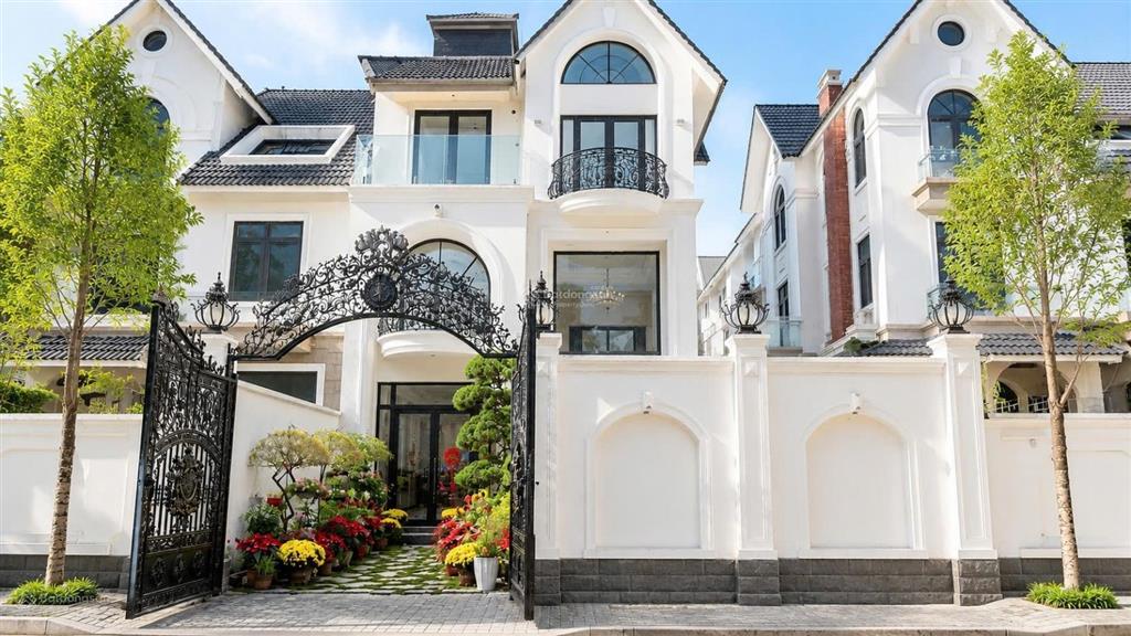 Biệt thự khu đô thị geleximco lê trọng tấn 47 tỷ, 240m2, mặt tiền 10m.