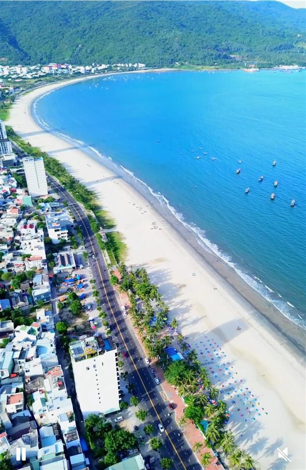 Bán lô góc 2mt đường dương thạc, trục thông bãi biển sơn trà 111m2 ngang 6.5m giá 15,x tỷ