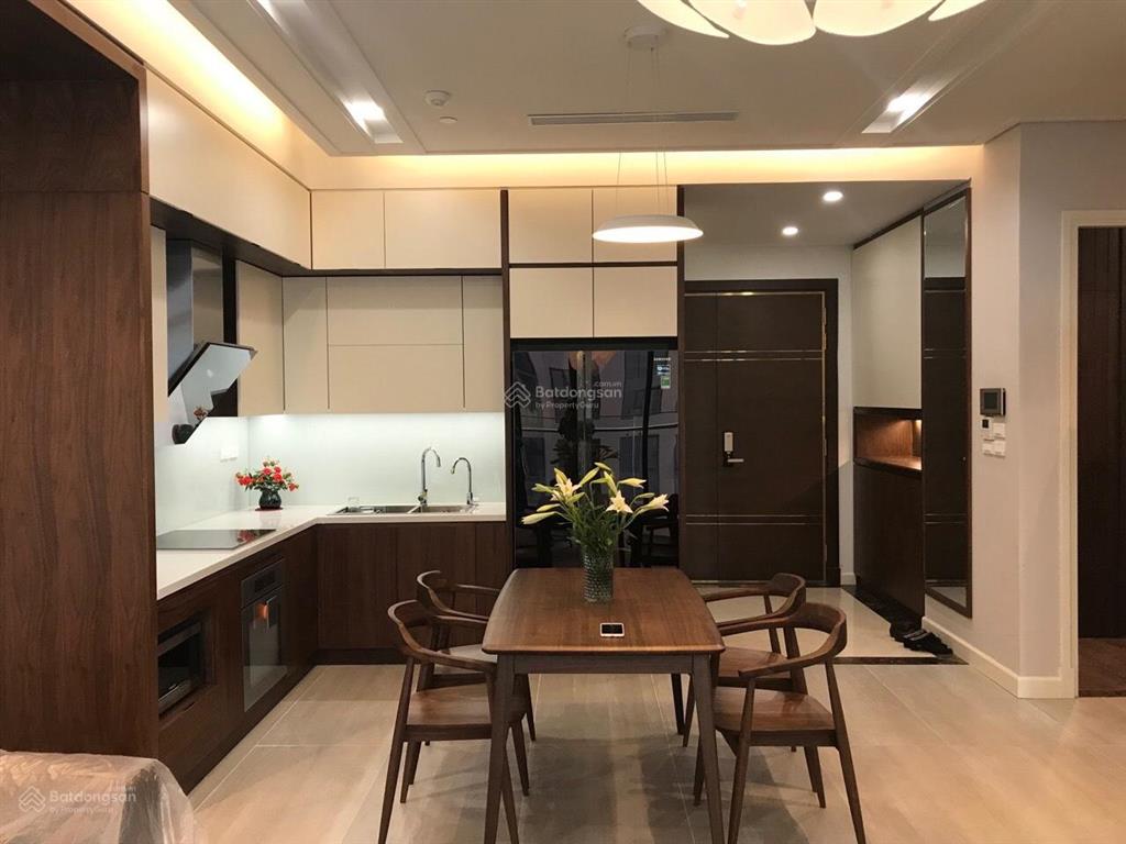 Bán căn hộ cc sông hồng park view 165 thái hà, 85m2,2pn,căn góc,ban công đông nam. 0972 709 ***