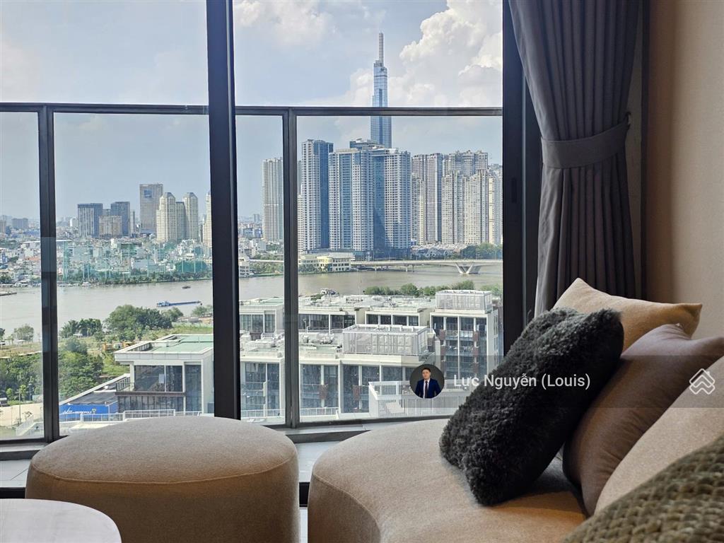 Louis bán 2pn spa tầng cao view sông sài gòn landmark 81 không chắn the opera giá 31,5 tỷ