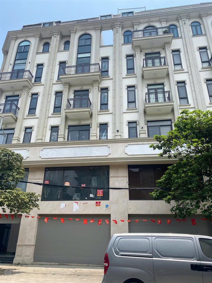 Hàng cực hot! bán gấp liền kề mặt đường lớn himlam vạn phúc. dt 84,4m2. mt 6,5m. xây 6t + tum
