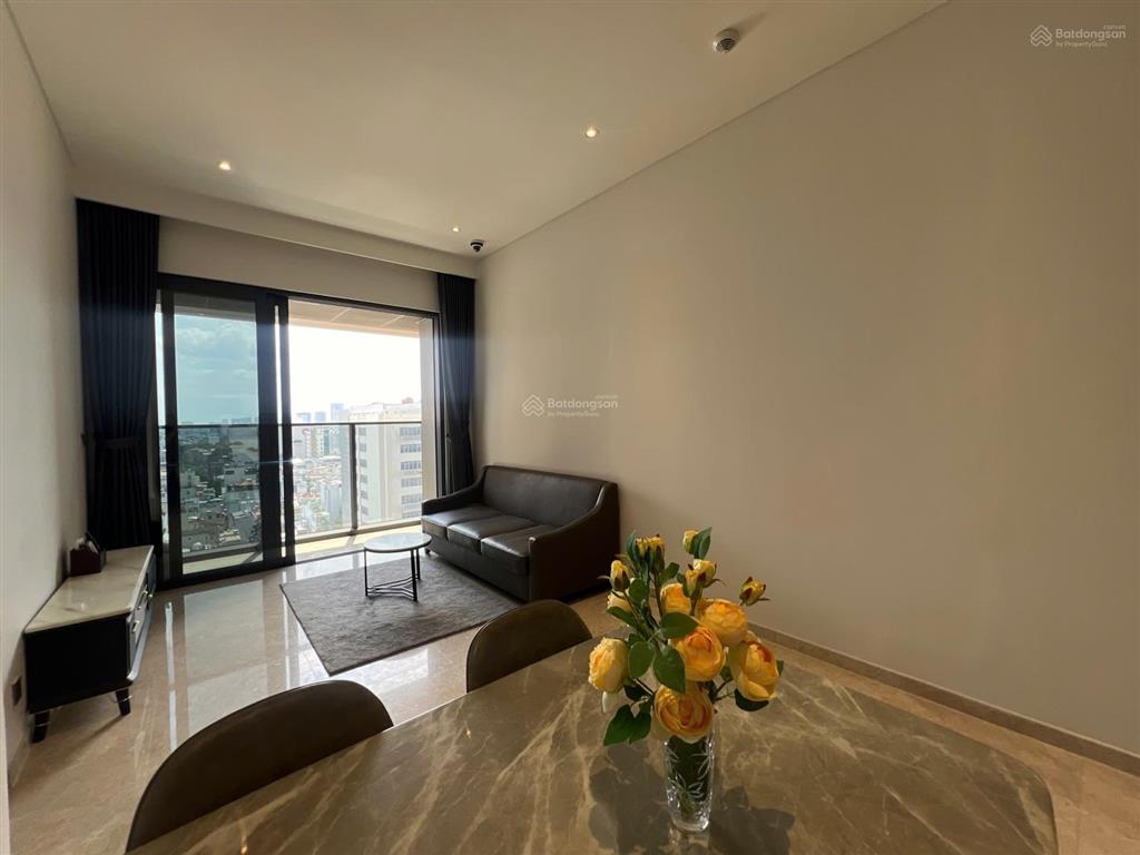 Bán căn hộ the marq 2pn 2wc 74m2, view lm81, giá bán 14.8 tỷ, đã có sổ hồng