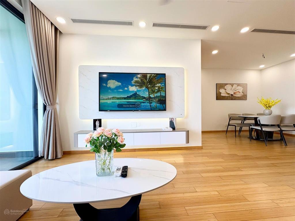 Gia đình có việc cần bán căn hộ 89m2 chung cư the zei, đầy đủ nội thất giá rẻ 9.6 tỷ 0973 563 ***