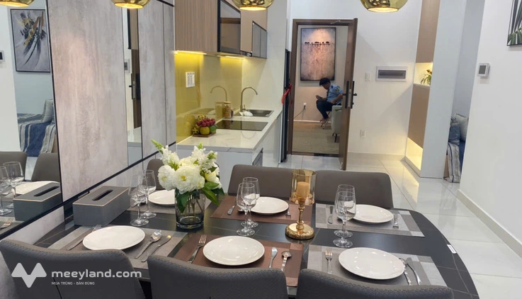 Căn 56,15m2 view Landmart 81, 2 phòng ngủ, ngay chợ Bình Chánh, quốc lộ 1A