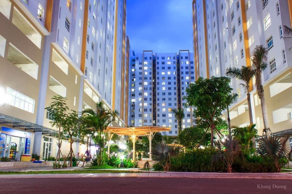 Bán gấp căn hộ giá rẻ 52m2 đã có sổ hồng tại chung cư sunview town, thủ đức