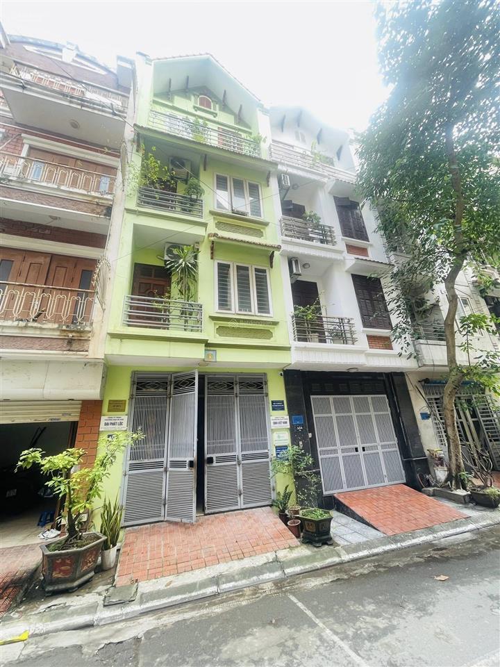 Phân lô 2 ô tô tránh kđt văn quán 68m2 mt4.2m, giá21 tỷ hồ văn quán,siêu thị ,trường học .