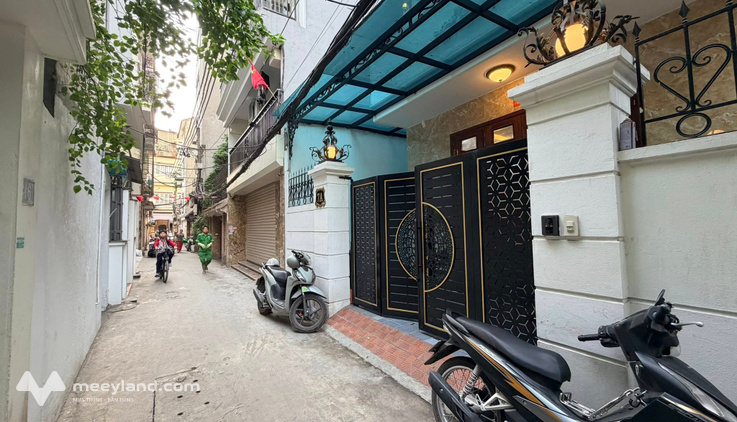 Bán nhà đường Nguyễn Khang - Cầu Giấy - 90m2 - 6 tầng - thang máy