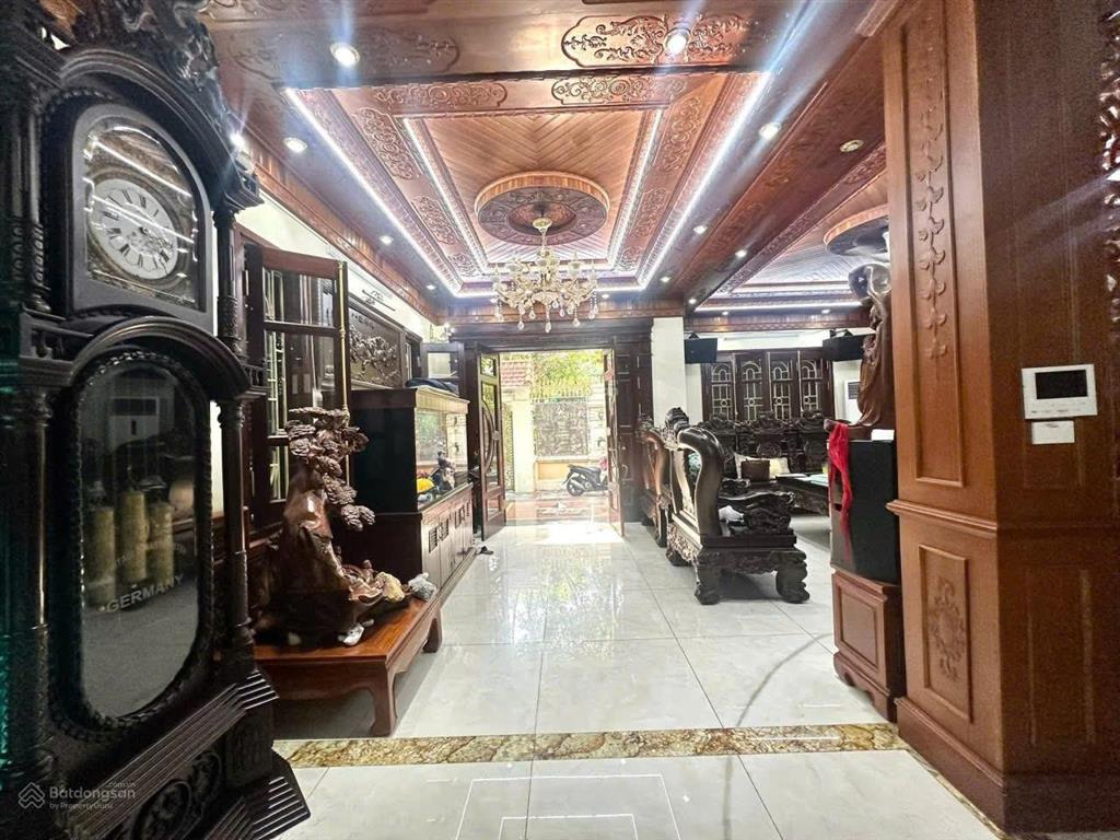 Chỉ 40 tỷ sở hữu biệt thự làng việt kiều châu âu, dt 150m 4 tầng, hoàn thiện, sẵn dòng tiền.