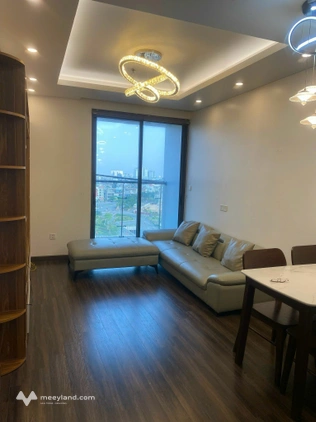 Cho thuê căn hộ 2 ngủ tại Hoàng Huy Grand Tower