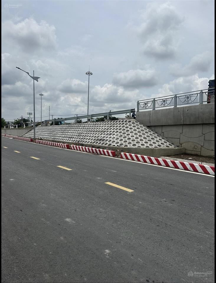 Bán kho xưởng mt láng le bàu cò, xã tân nhựt, bình chánh cách cao tốc 10 phút