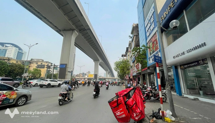 Bán nhà đường Trường Chinh, 55m2, 5 tầng, gần đường ô tô