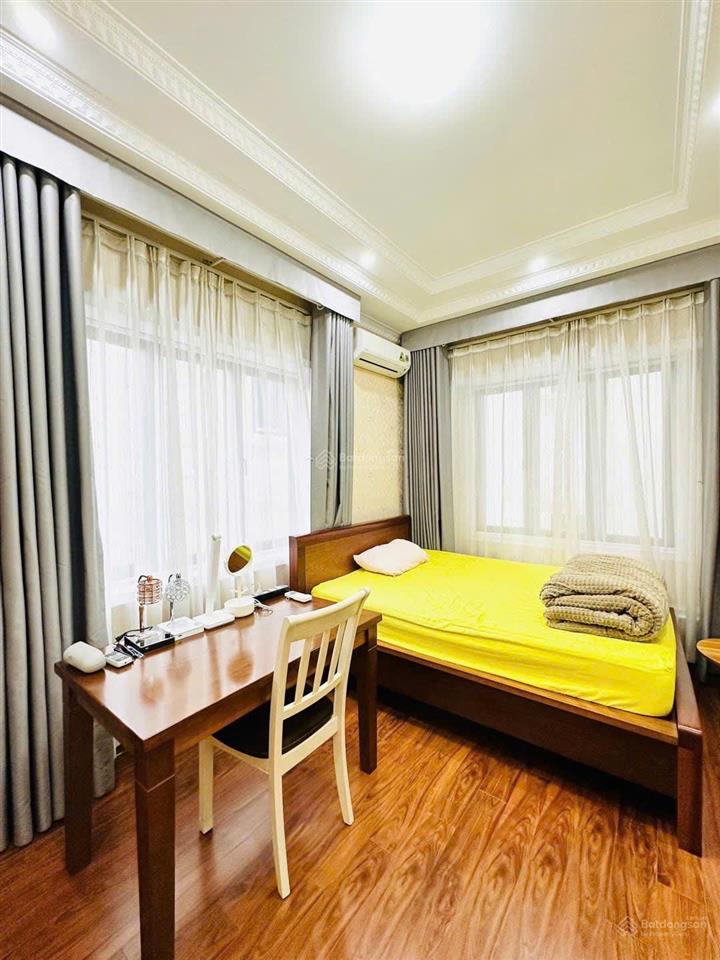 Ngay kđt xa la bán nhà riêng 40m2.5 tầng lô góc siêu đẹp giá 7.08 tỷ