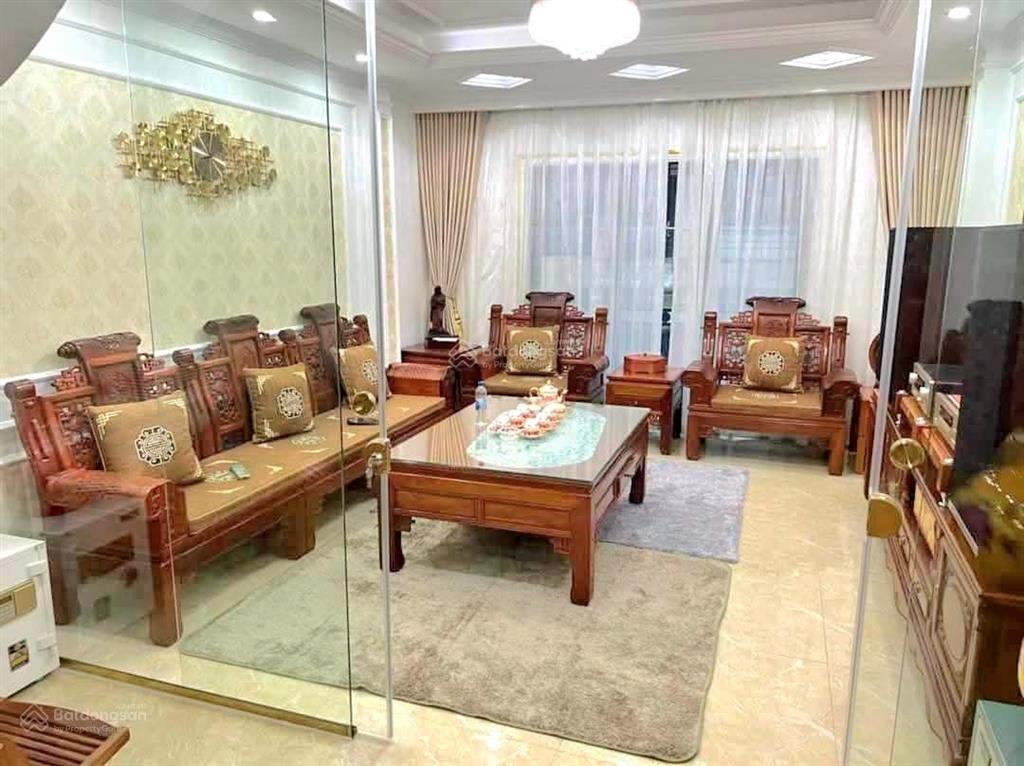 Cần bán gấp liền kề kđt văn khê2thoáng thang máy kinh d.oanh 83m 5tầng 21tỷ 0962 797 ***.