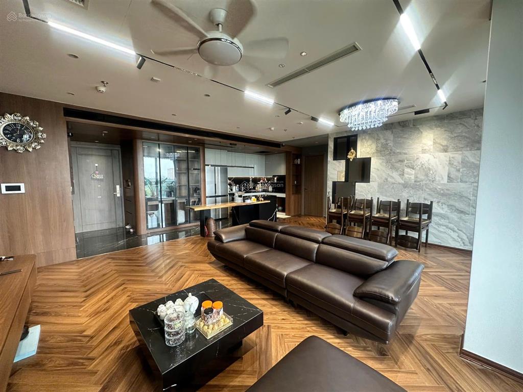 15 tỷ bao phí cho cặp căn đập thông 135m2 tại vinhomes symphony 0934 655 ***