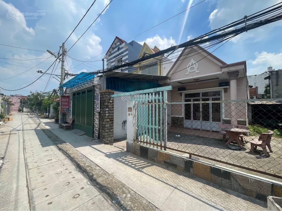 Bán đất tại mỹ hoà 3, 11 tỷ, 150m2, mặt tiền 8m, ngõ vào 7m, phong thủy tốt! hot!
