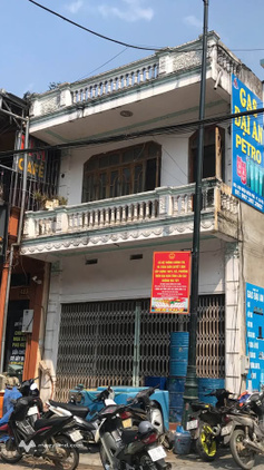 Nhà 2 tầng trung tâm Sa Pa, kinh doanh sầm uất, giá 13 tỷ