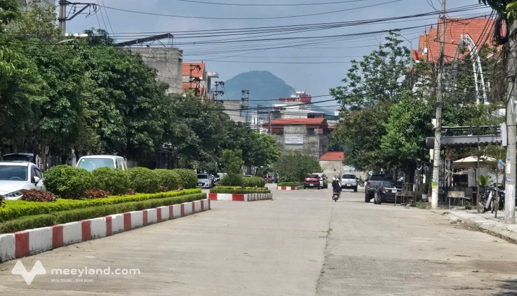 Bán gấp lô đất đường đôi Lương Thế Vinh, Phú Lộc 4, 81m2