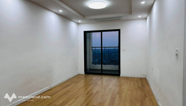 Cho thuê căn hộ chung cư tại Văn Phú, Hà Đông, 68m2, 2 phòng ngủ, 2wc, nội thất chủ đầu tư, giá 11 triệu/tháng