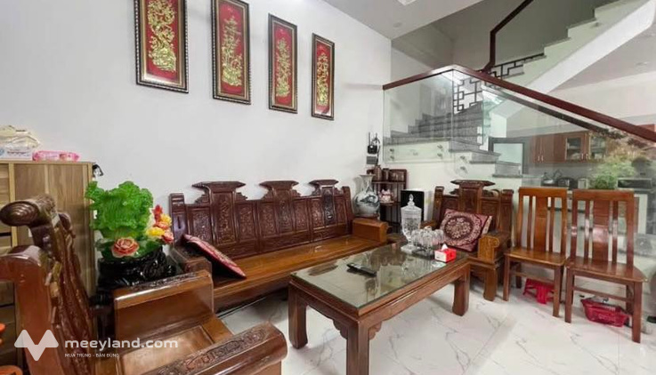 Bán nhà 3 tầng tại Mai Pha, Lạng Sơn, ngõ ô tô đỗ cửa